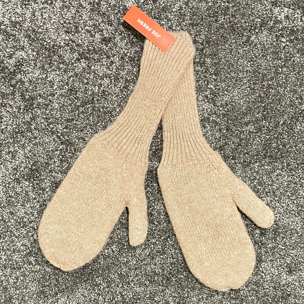 Joe Fresh Brand New Mittens